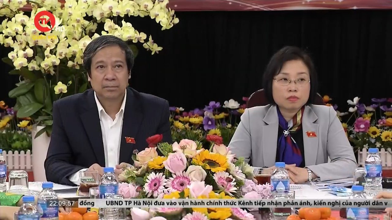 Hà Nội: Đoàn đại biểu Quốc hội giám sát ''đổi mới sách giáo khoa''