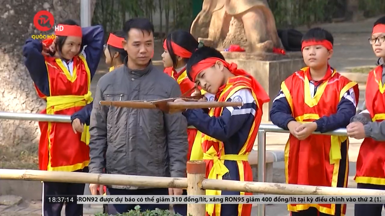 Trải nghiệm “bắn nỏ thần” tại chính nơi An Dương Vương xem binh lính luyện tập