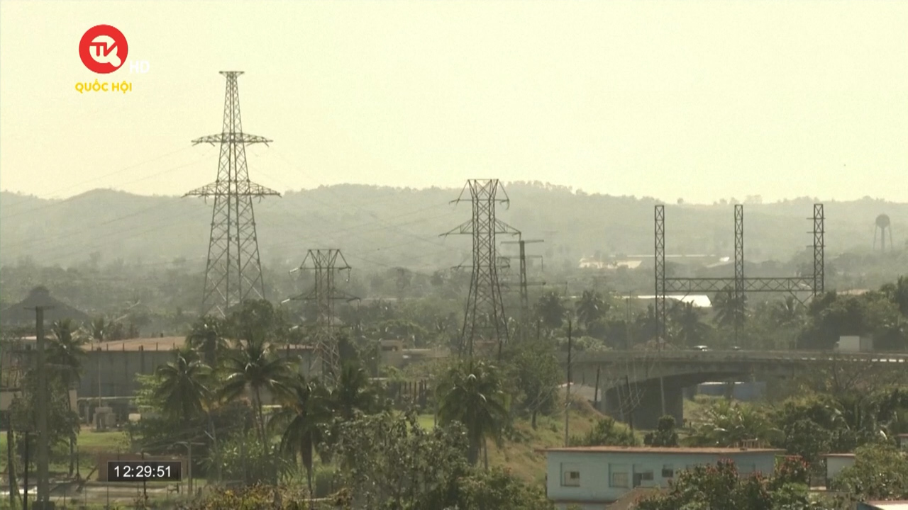 Cuba mất điện trên diện rộng lần thứ 4 chỉ trong vòng 10 ngày