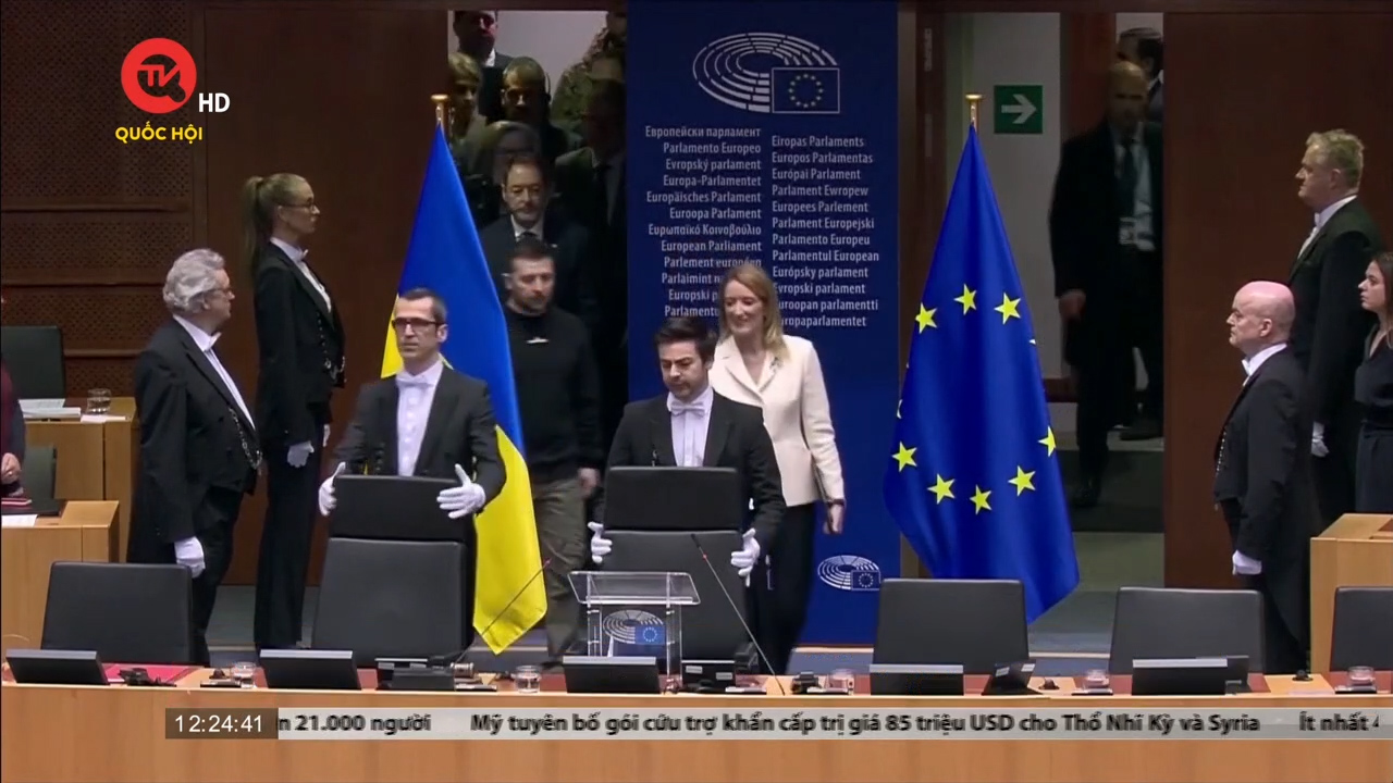 Tổng thống Ukraine cho biết đạt nhiều thỏa thuận chiến lược trong chuyến công du Châu Âu