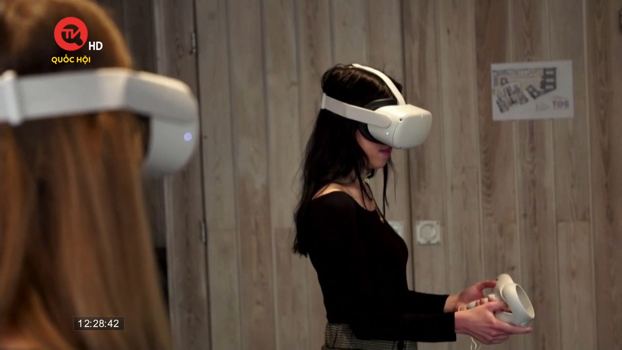 Dùng công nghệ VR để đánh giá sức khỏe tâm thần của con người