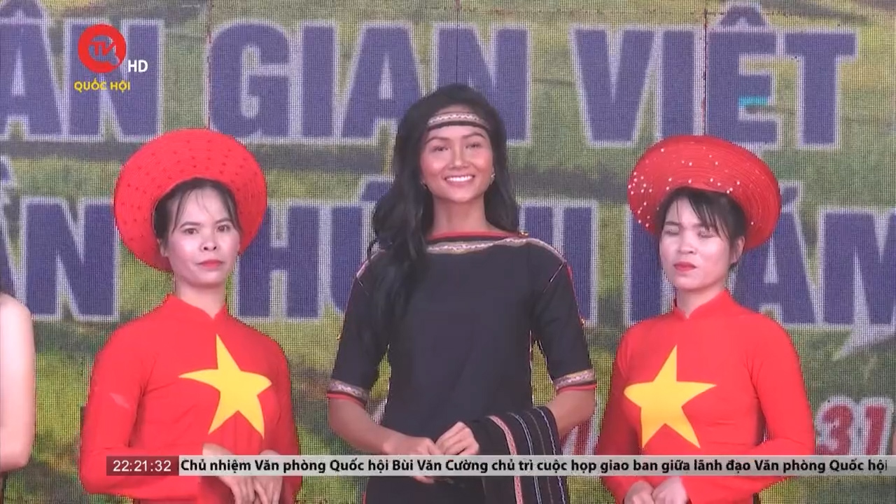Đầu xuân tham gia lễ hội dân gian Việt Bắc tại Cư Kuin, Đắk Lắk