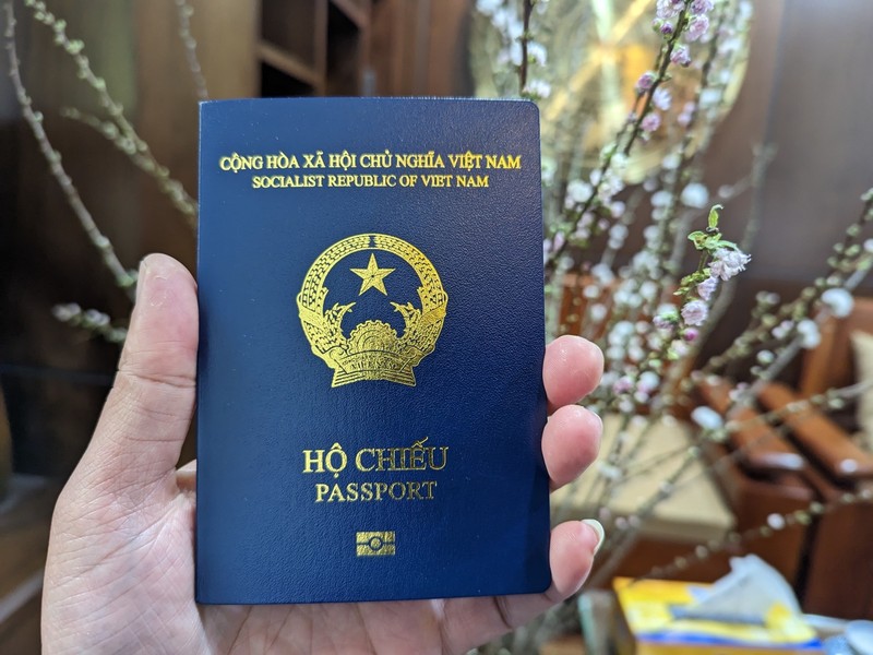 Cấp hộ chiếu phổ thông gắn chíp điện tử cho công dân Việt Nam từ 1/3/2023
