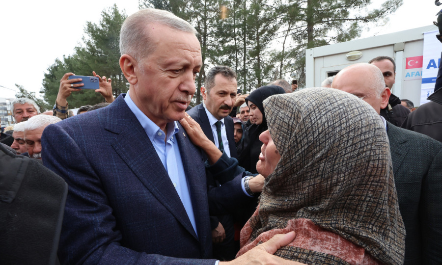 Tổng thống Thổ Nhĩ Kỳ xin lỗi người dân vì cứu hộ chậm trễ