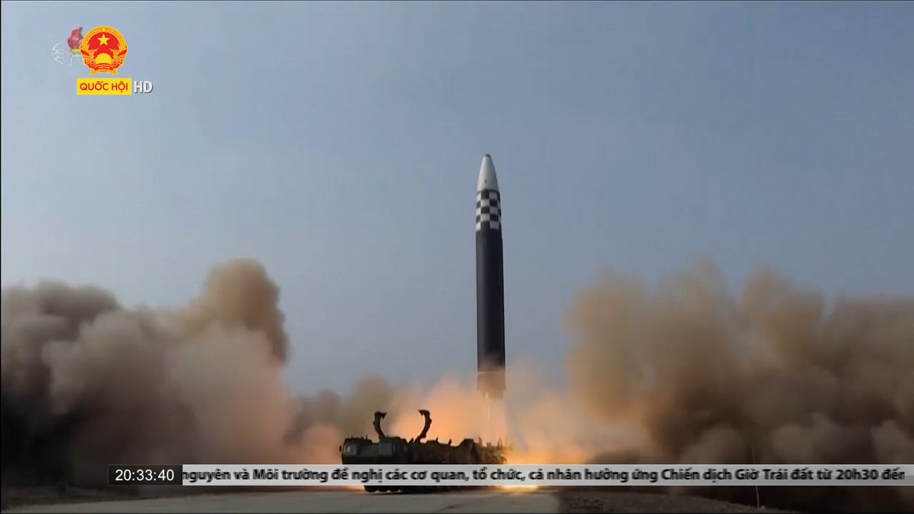 Tin quốc tế 25/03/2022: Triều Tiên thử thành công tên lửa "quái vật" Hwasong-17