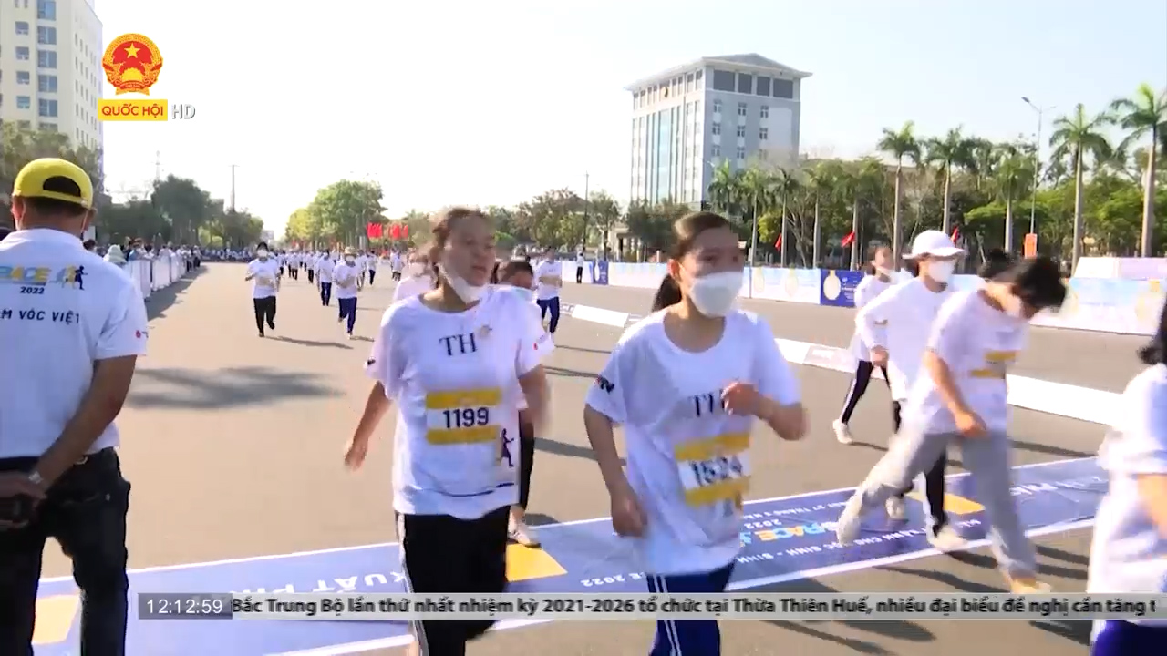 4.000 học sinh, sinh viên tham gia giải chạy “Vì tầm vóc Việt” tại Quảng Nam