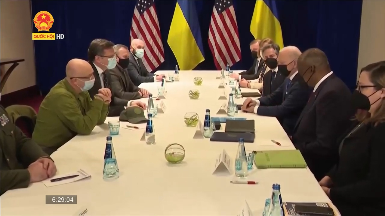 Điểm tin quốc tế sáng 27/03: Mỹ, Ukraine tăng cường hợp tác quốc phòng