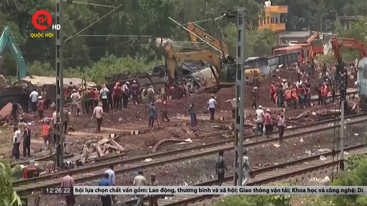 Ấn Độ công bố nguyên nhân tai nạn đường sắt khiến hàng trăm người thiệt mạng