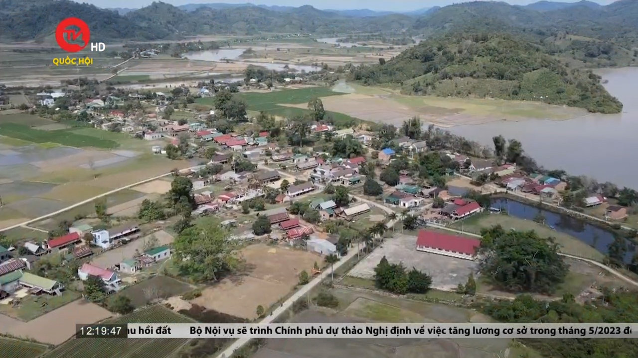 Những ngôi làng M’nông bình yên bên bờ hồ Lắk