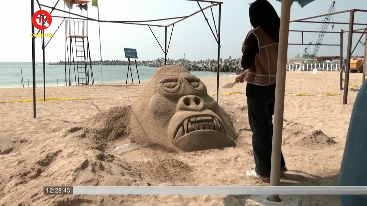 Lễ hội điêu khắc trên cát tại Ai Cập