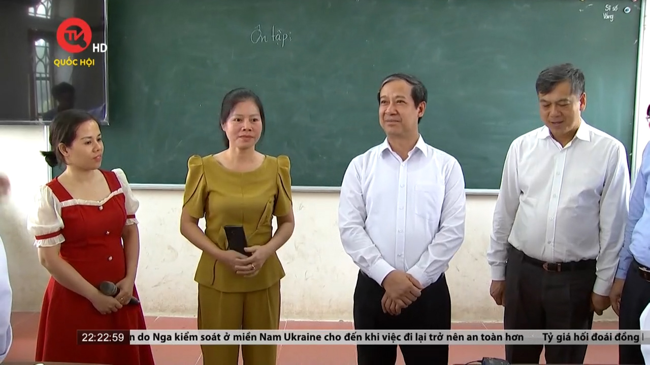 Bộ trưởng Bộ Giáo dục & Đào tạo làm việc với tỉnh Nam Định