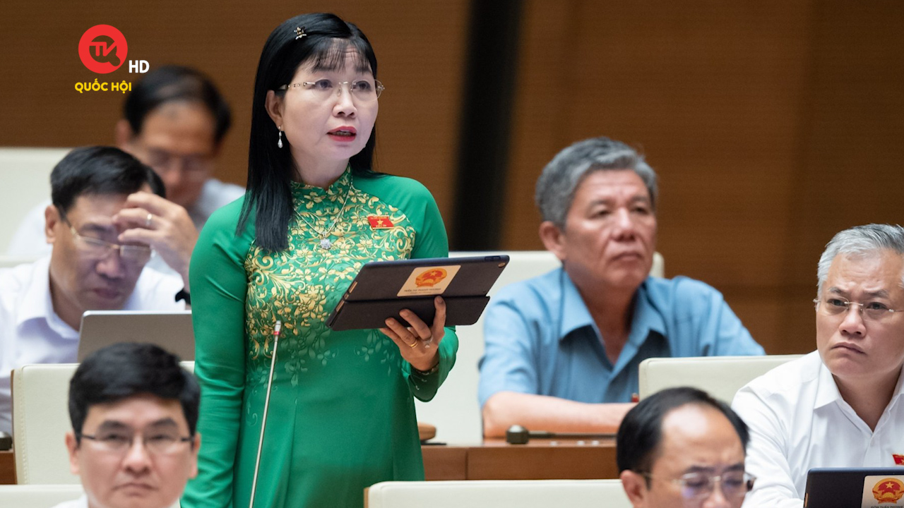 Đại biểu Trần Thị Thanh Hương: Đề nghị cho người dân được quyền lựa chọn nơi tham gia bảo hiểm y tế