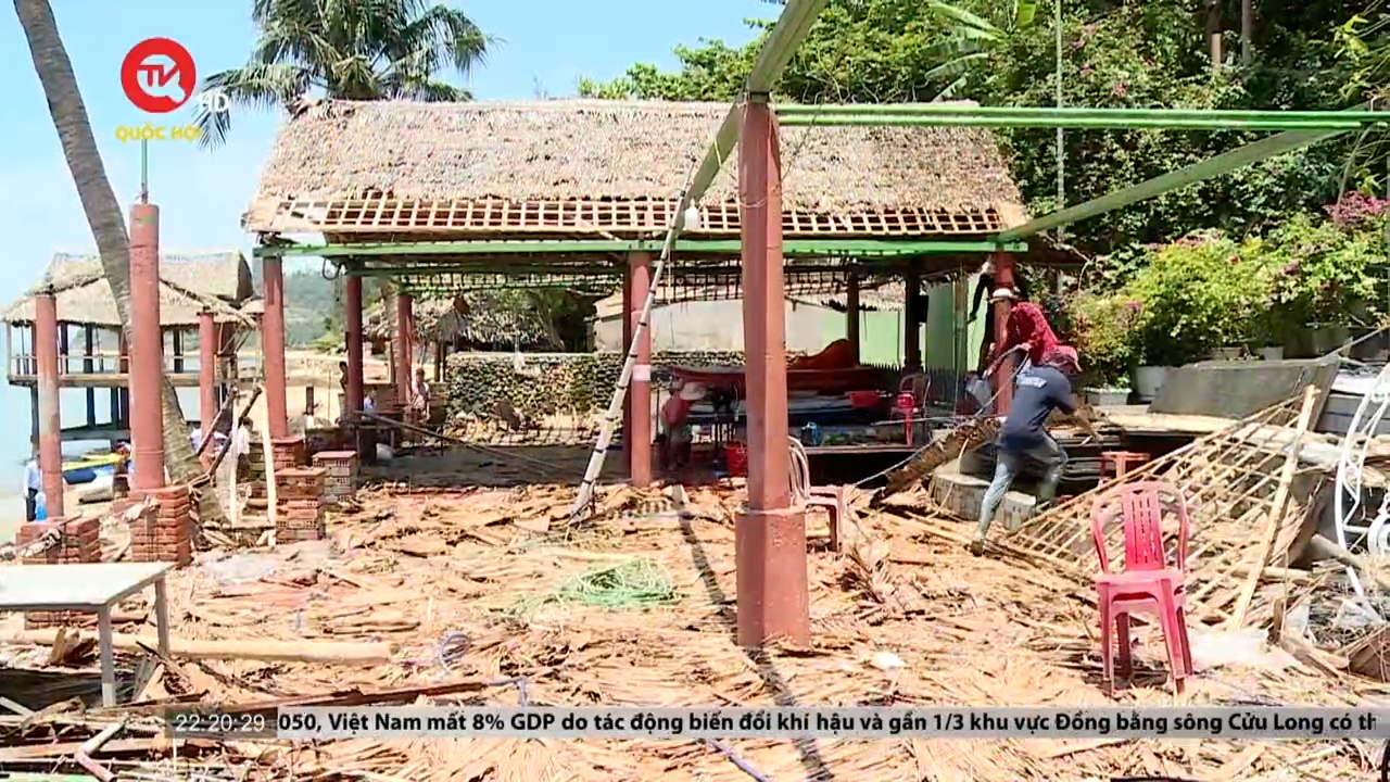 Tháo dỡ công trình xây dựng trái phép tại bán đảo Sơn Trà