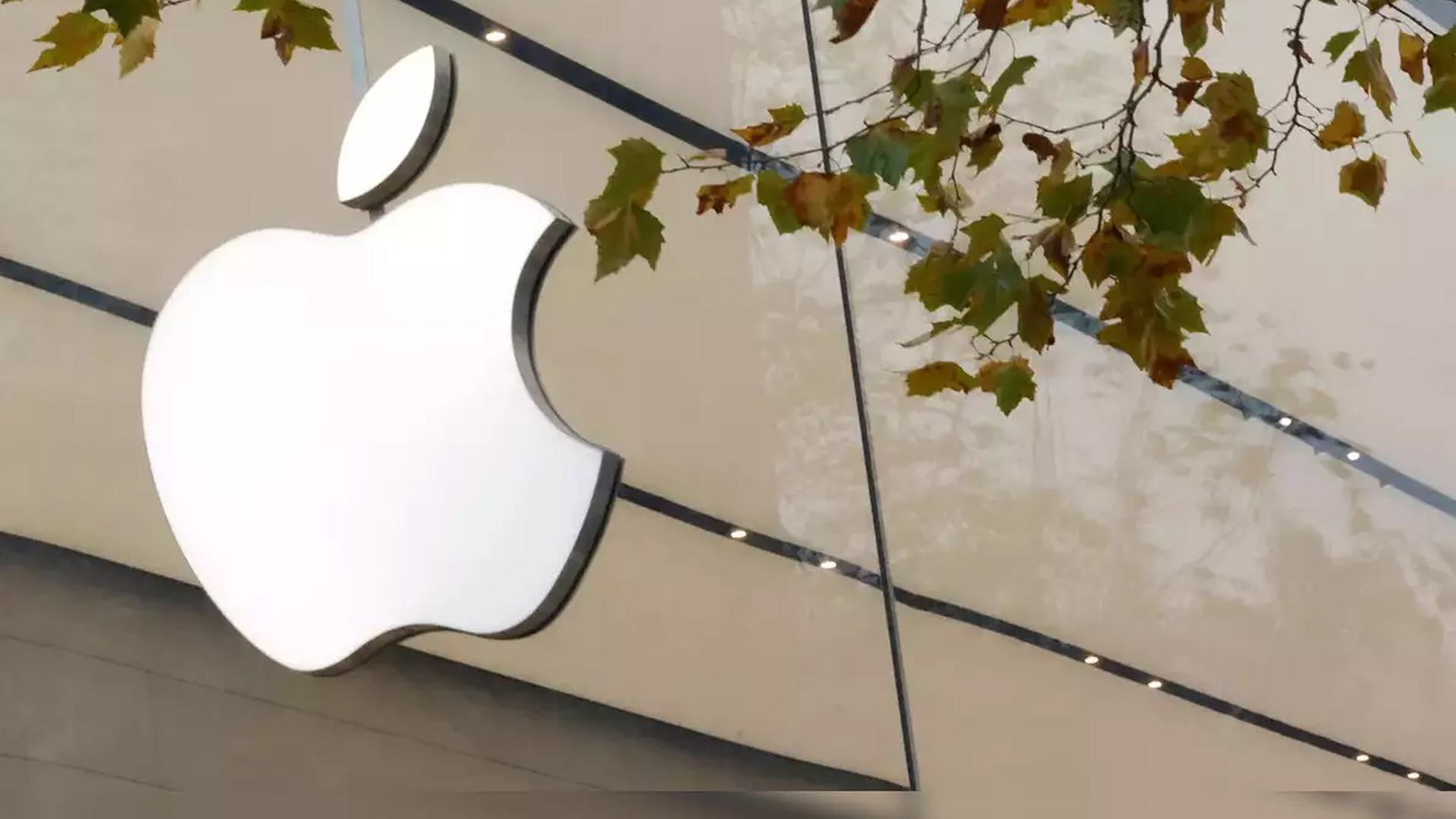 Apple giới hạn tuổi thọ iPhone để ép người dùng mua sản phẩm mới?