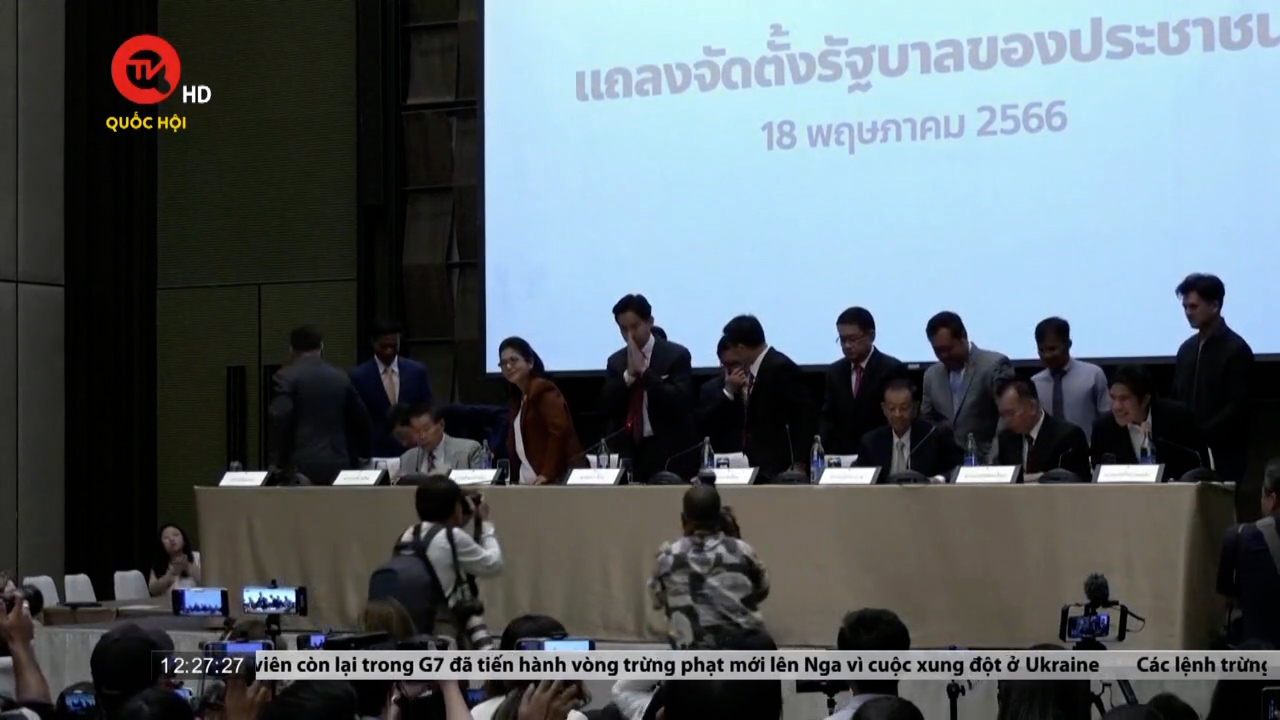Ký kết thoả thuận liên minh 8 đảng ở Thái Lan