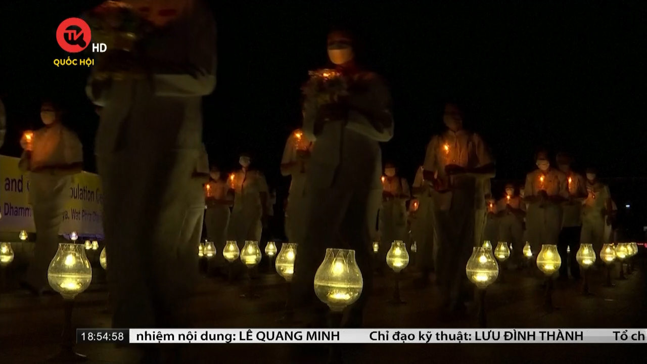 Thắp sáng 100.000 chiếc đèn lồng tại Thái Lan nhân ngày Phật Đản