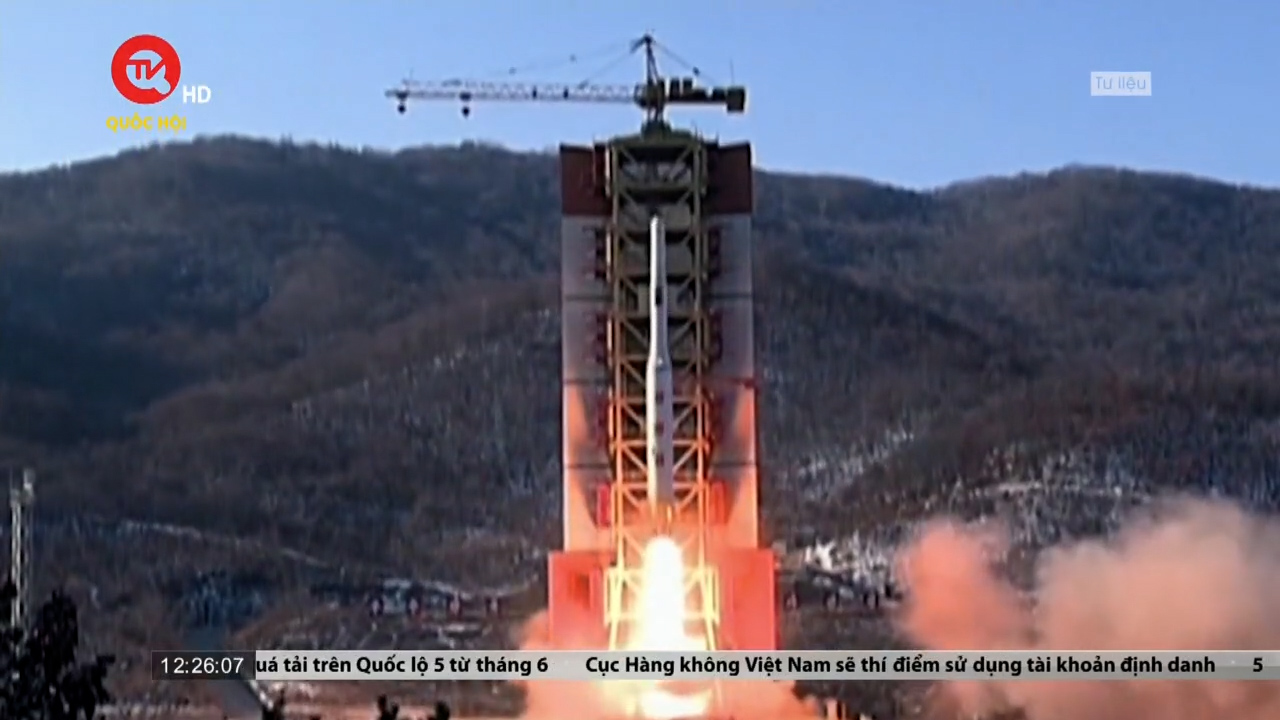 Triều Tiên xác nhận vụ phóng vệ tinh thất bại
