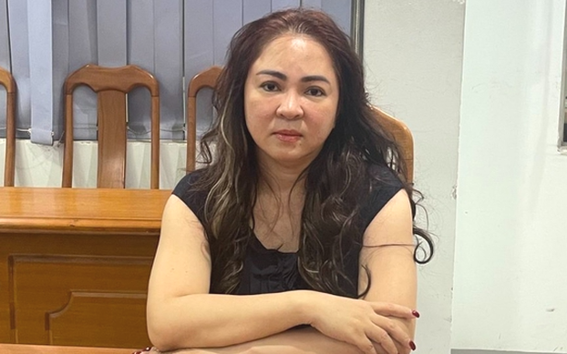Bị can Nguyễn Phương Hằng từ chối 8 luật sư bào chữa