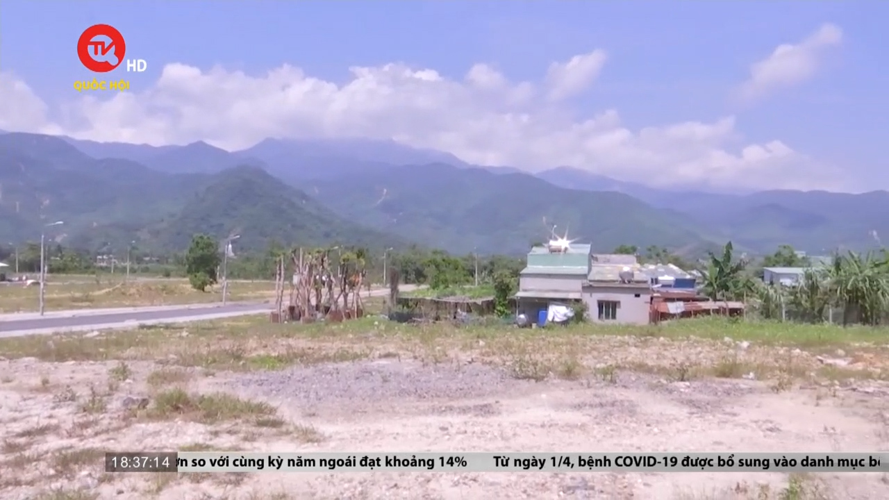 Đà Nẵng: Người dân sống tạm bợ sau khi nhường đất cho dự án