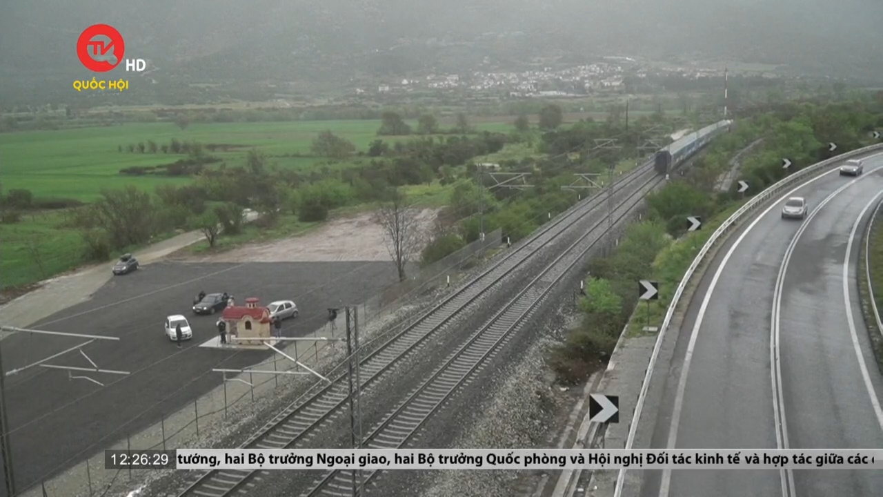 Hy Lạp nối lại tuyến đường sắt sau tai nạn kinh hoàng