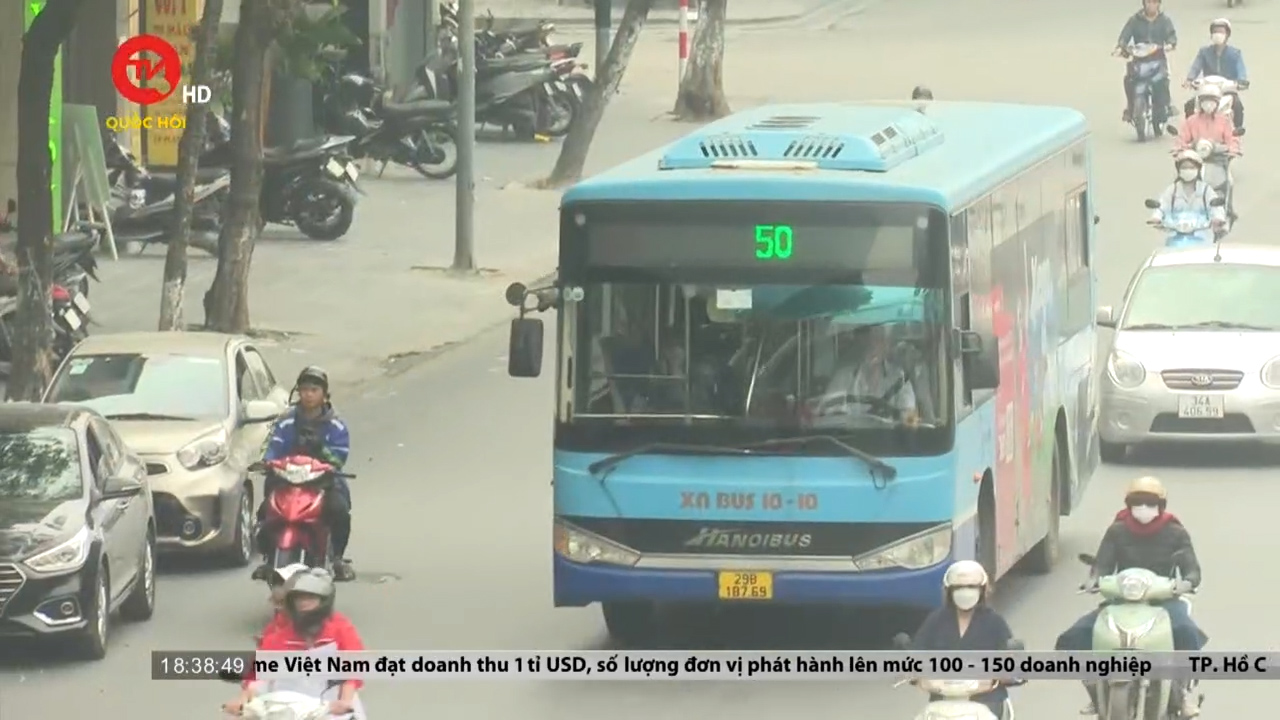 Gần 100% xe bus Hà Nội đạt chất lượng 5 sao, liệu có chính xác?