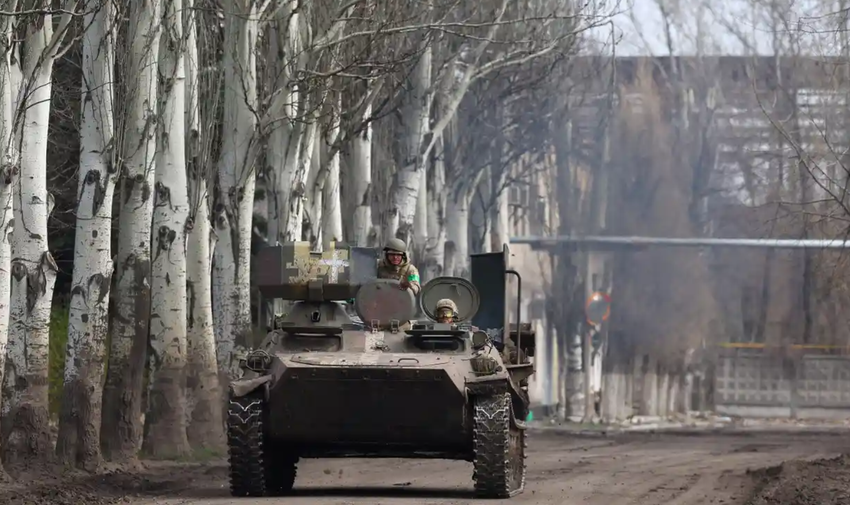 Nga nói Ukraine không còn đường rút khỏi Bakhmut