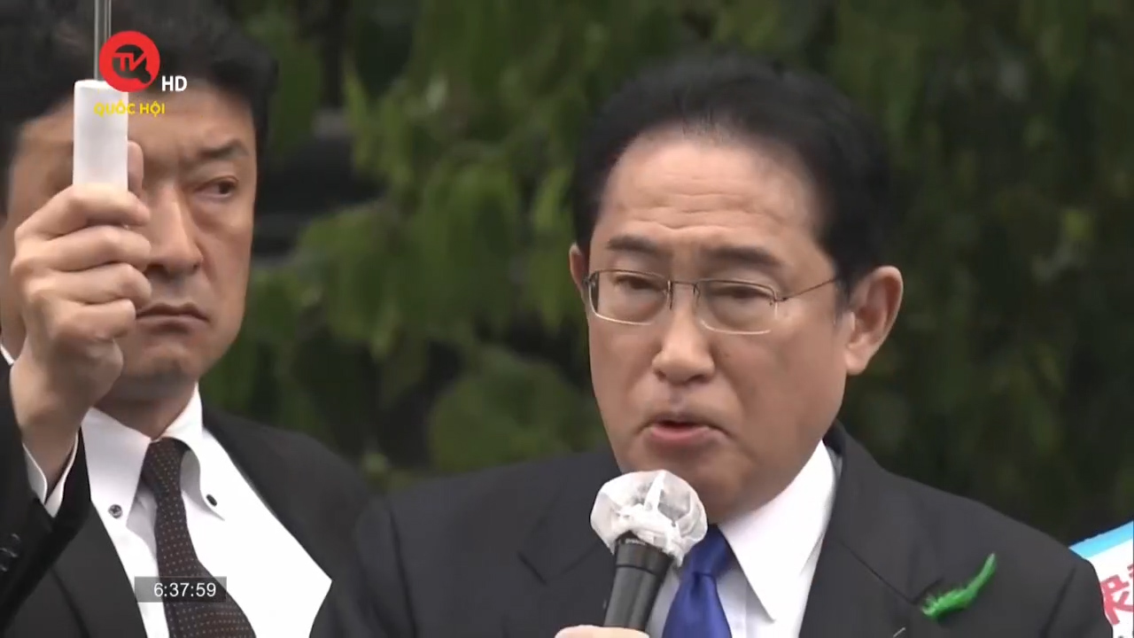 Nghi phạm vụ ném bom khói vào Thủ tướng Nhật Bản từ chối khai nhận về vụ việc