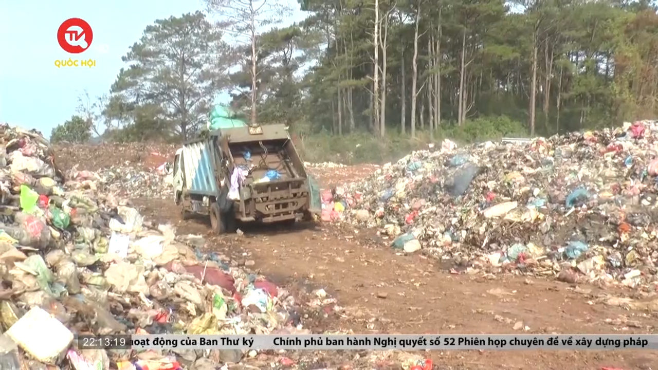 Nỗi lo ô nhiễm từ bãi rác quá tải tại Đắk Nông
