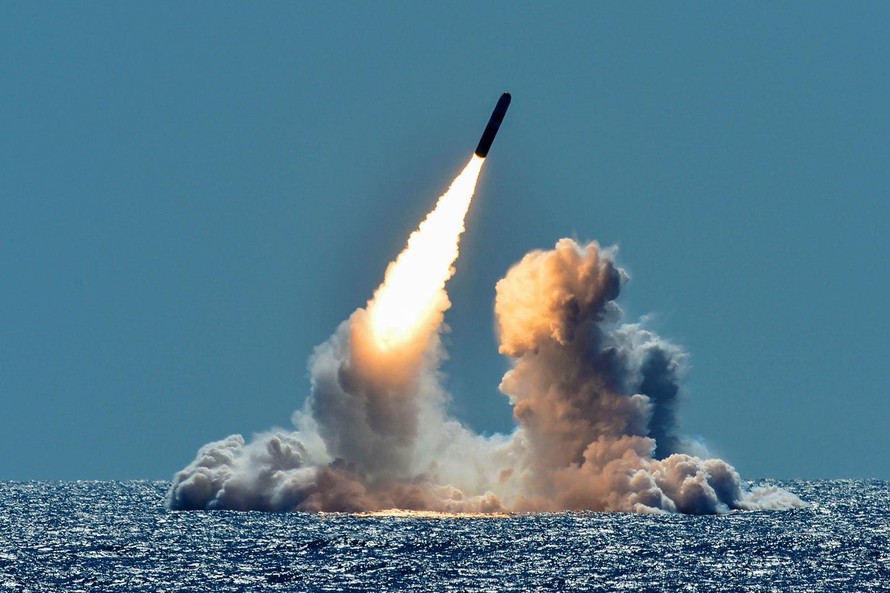 Mỹ cảnh báo Nga có thể sử dụng vũ khí hạt nhân chiến thuật ở Ukraine