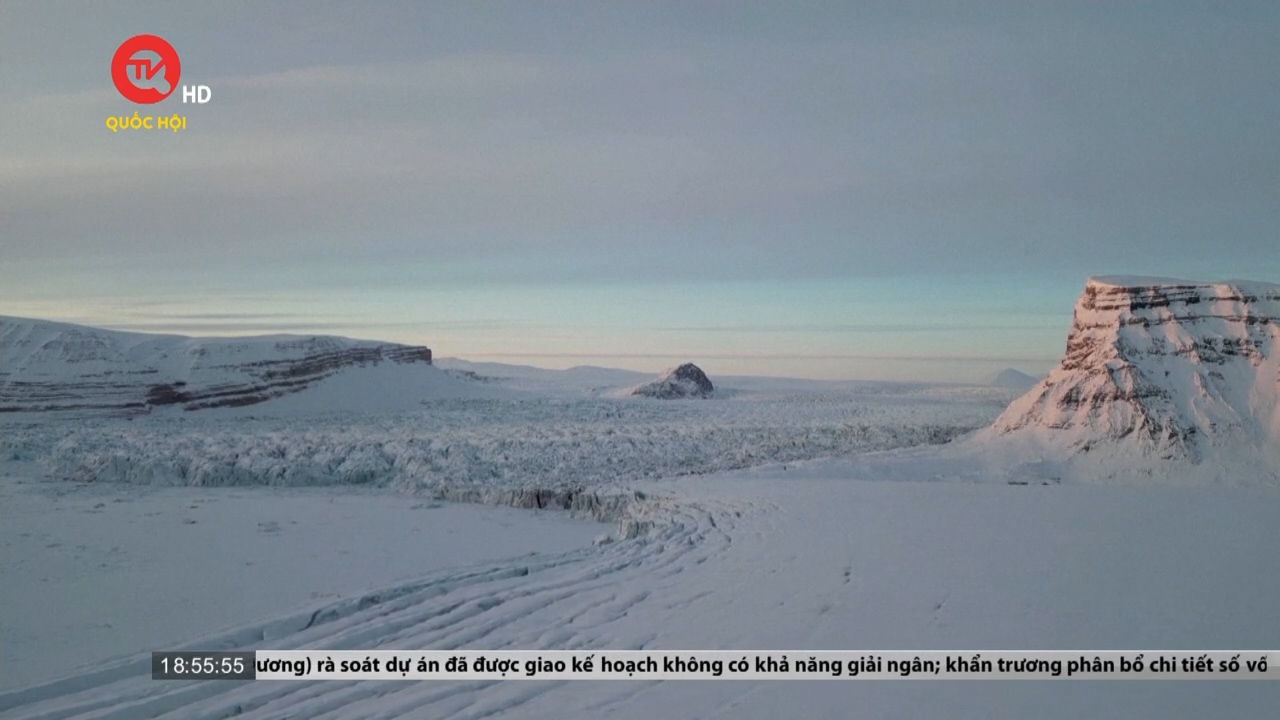 Biến đổi khí hậu làm tan băng trạm nghiên cứu cực bắc của thế giới