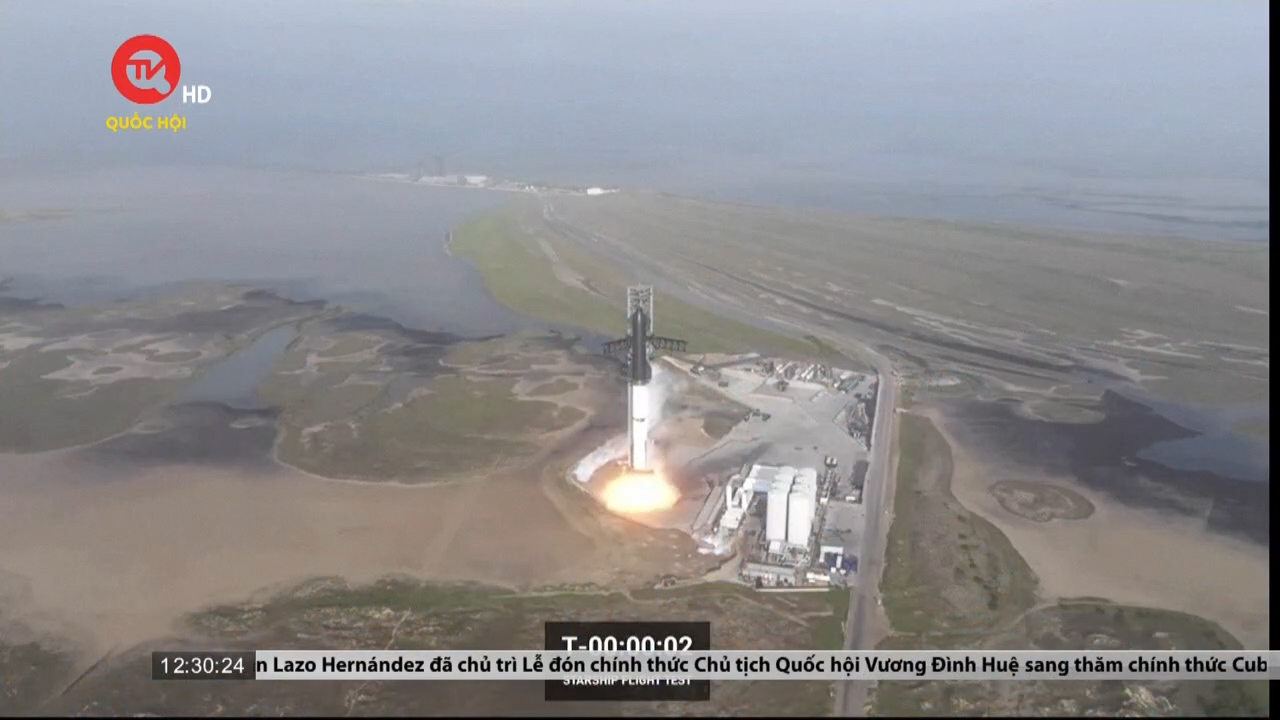 Tên lửa mạnh nhất của SpaceX phát nổ sau khi phóng