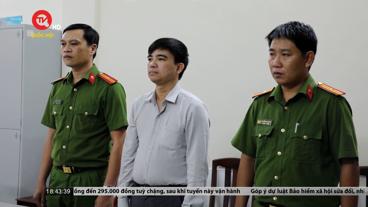 Khởi tố 4 đối tượng nhận hối lộ tại Cục Đăng kiểm Việt Nam