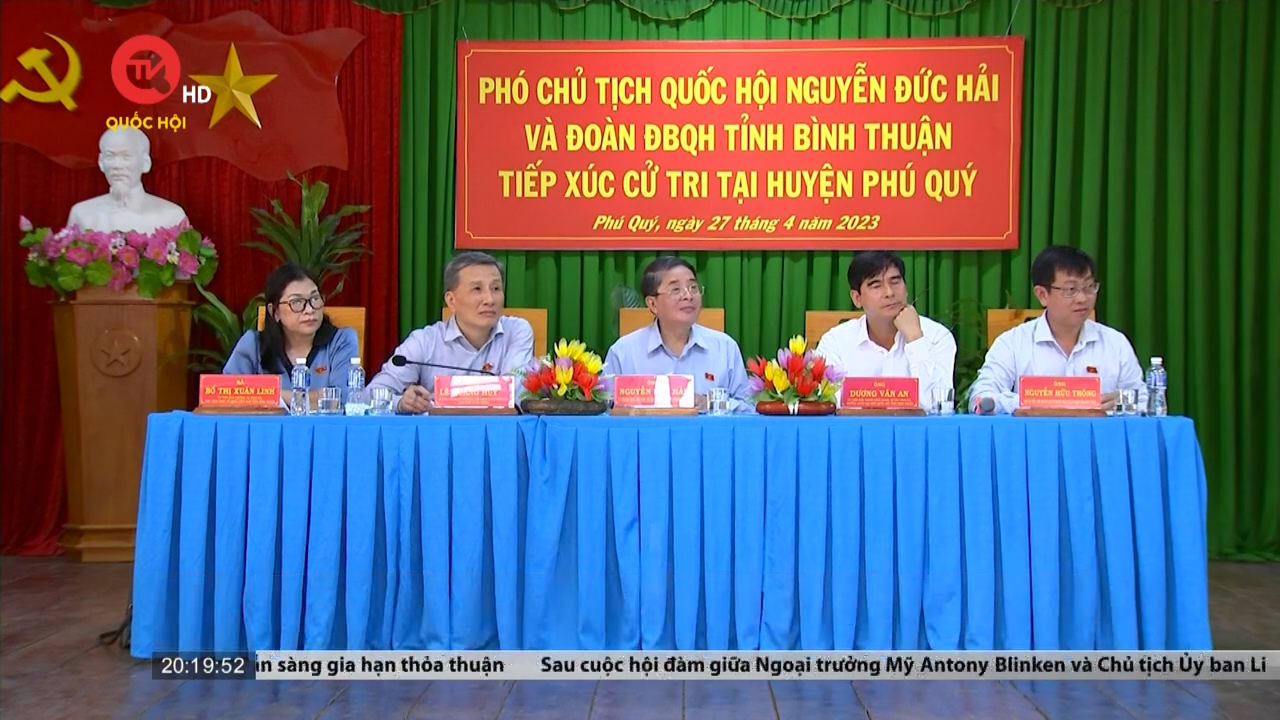 Phó Chủ tịch Quốc hội Nguyễn Đức Hải tiếp xúc cử tri tỉnh Bình Thuận