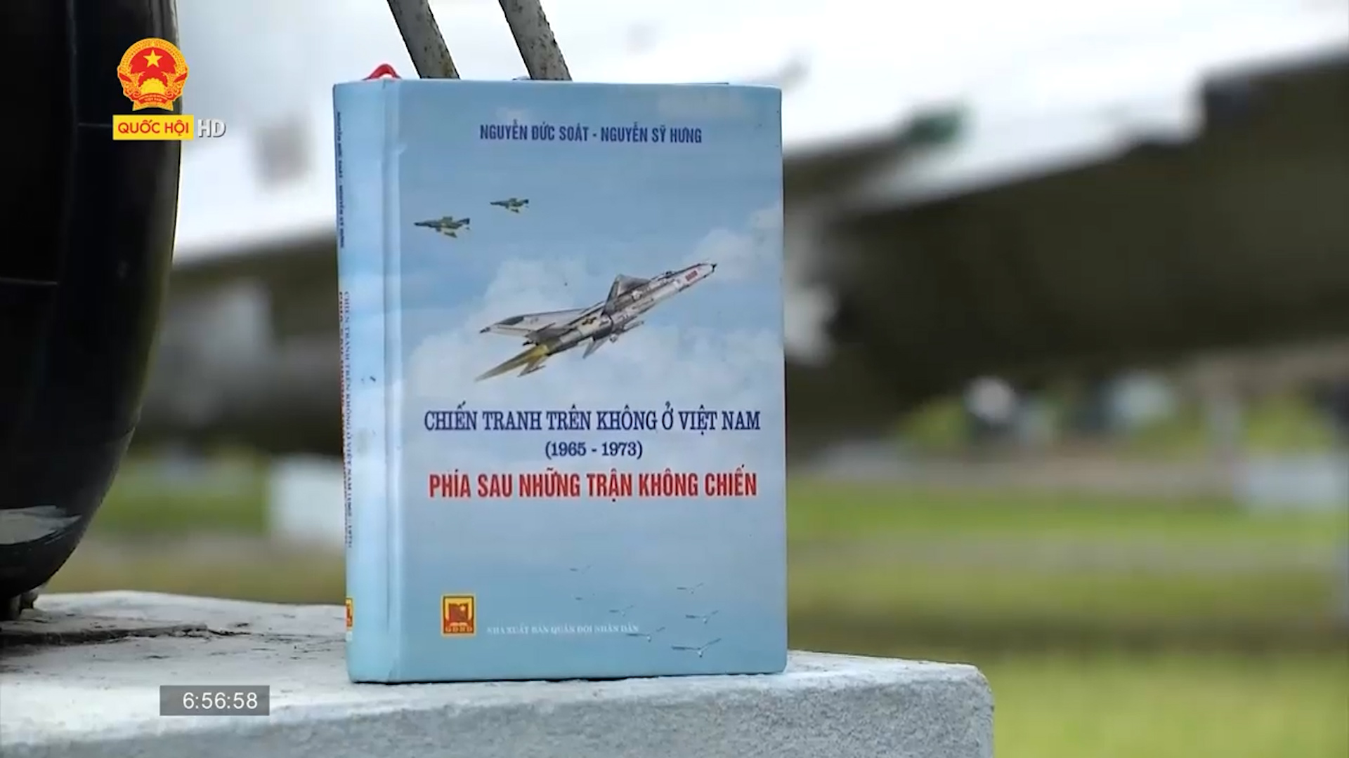 Cuốn sách tôi chọn: Chiến tranh trên không ở Việt Nam - Phía sau những trận không chiến