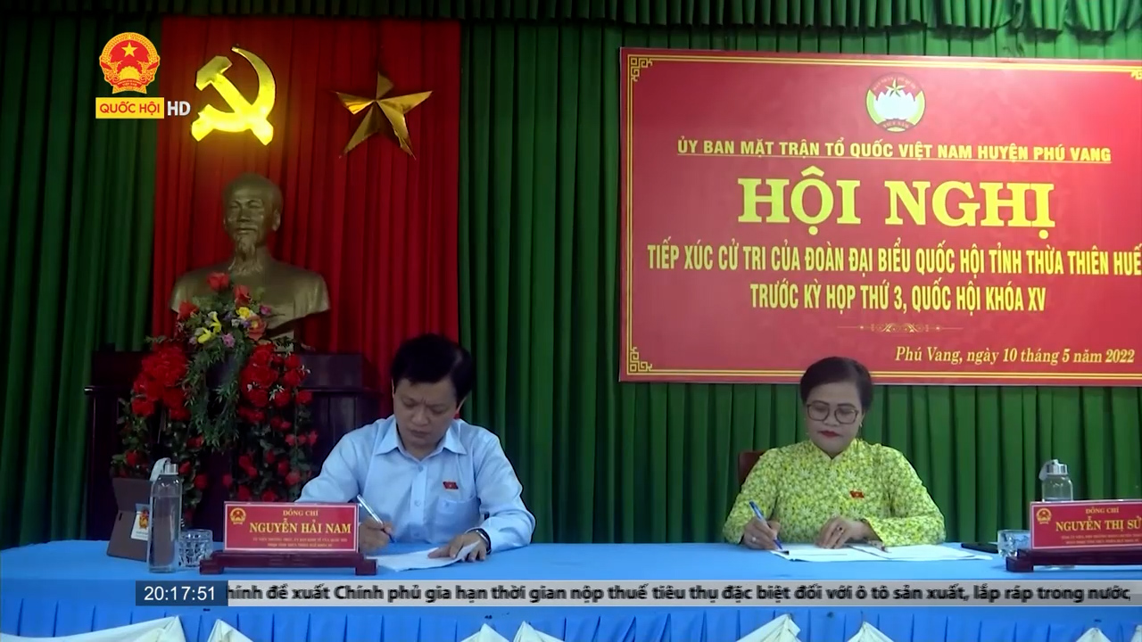 Huế: Cử tri Phú Vang kiến nghị bình ổn giá phân bón