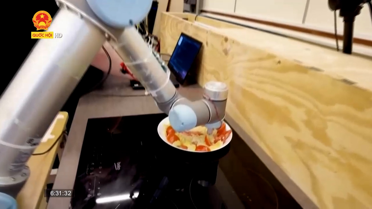 Anh: Robot có thể nếm thử đồ ăn