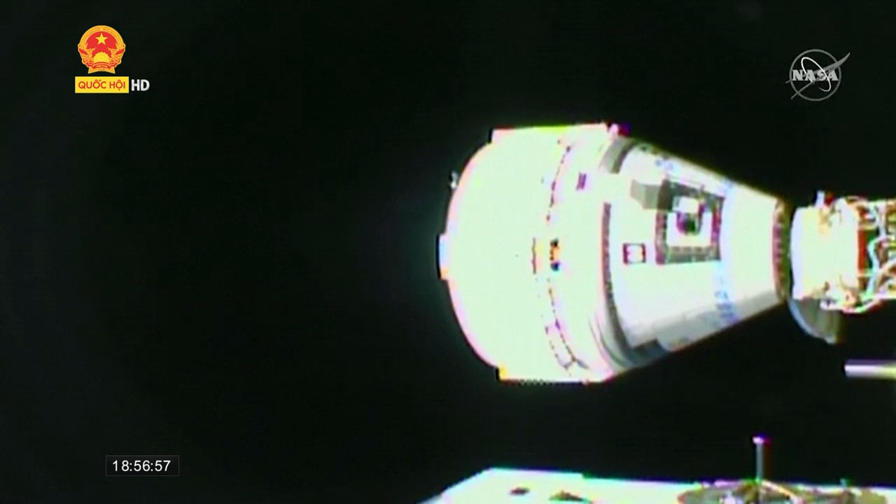 Tàu vũ trụ Starliner ghép nối thành công với trạm ISS