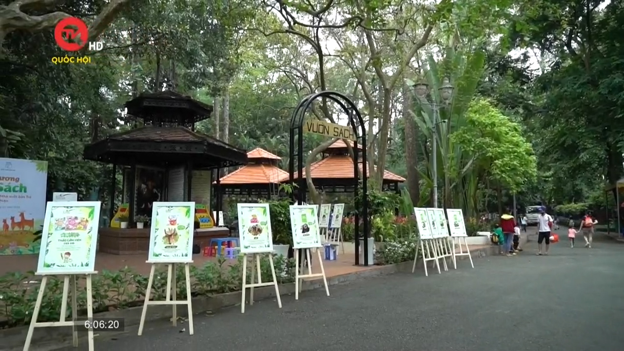 Bộ sách lấy cảm hứng từ động thực vật ở Thảo Cầm Viên Sài Gòn