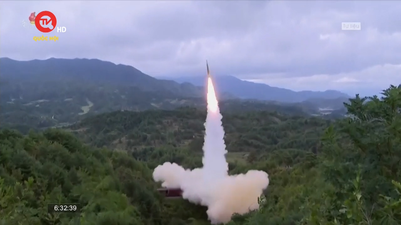 Triều Tiên lại phóng thử tên lửa đạn đạo
