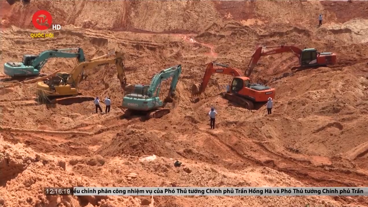 Bình Thuận: Tuyến đường nghìn tỷ gặp khó do vướng titan
