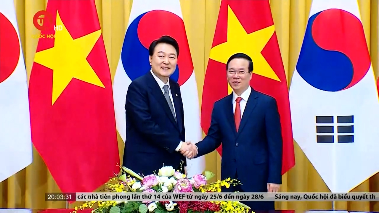 Chủ tịch nước hội đàm với Tổng thống Hàn Quốc