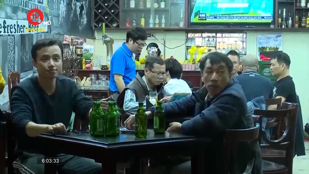 Tại Việt Nam, cứ 3 nam giới lại có 1 người uống rượu bia ở mức nguy hại