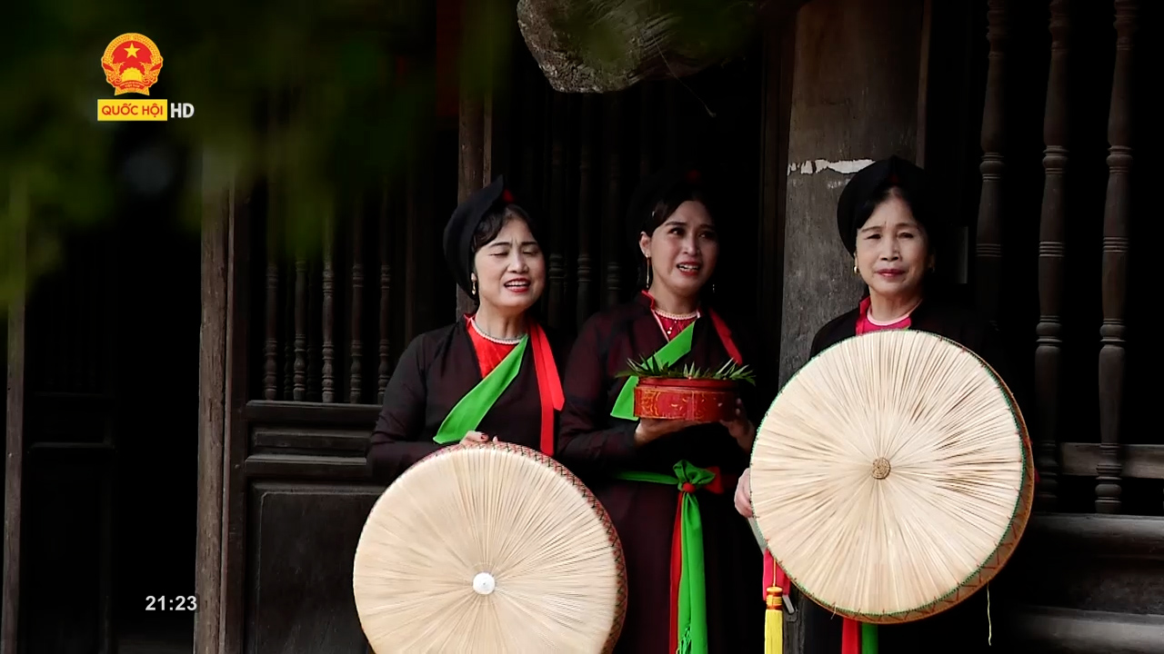 Di sản Việt Nam |Số 7|: Chuyện của những người đam mê cổ vật và làm thế nào để có một thị trường cổ vật minh bạch?