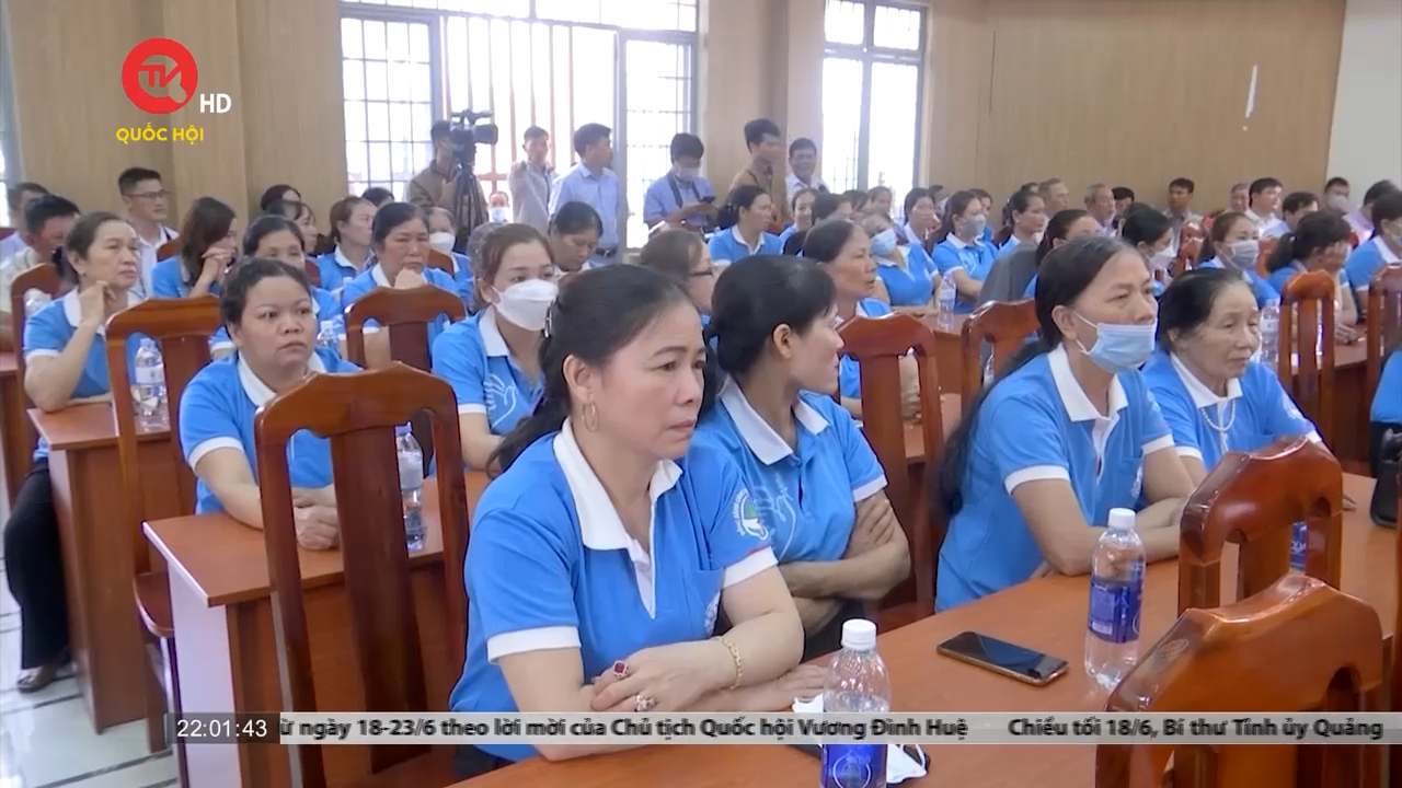 Cử tri tỉnh Lâm Đồng kiến nghị nhiều vấn đề về đất đai, chính sách bảo hiểm y tế