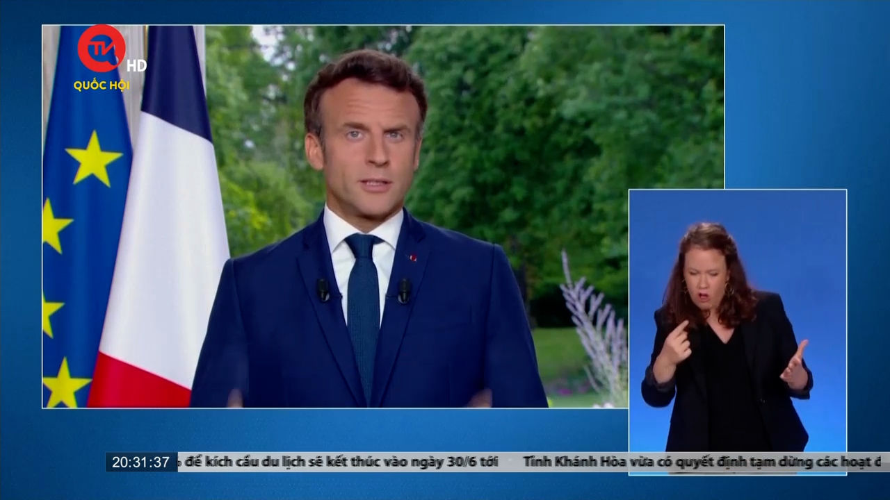 Tổng thống Pháp Emmanuel Macron kêu gọi các đảng phái thỏa hiệp