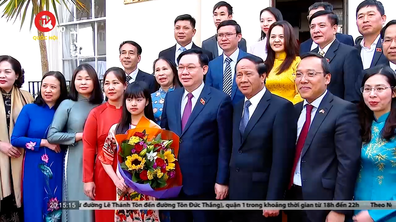 Chủ tịch Quốc hội Vương Đình Huệ: Nên hình thành một mạng lưới sáng kiến người Việt ở Anh