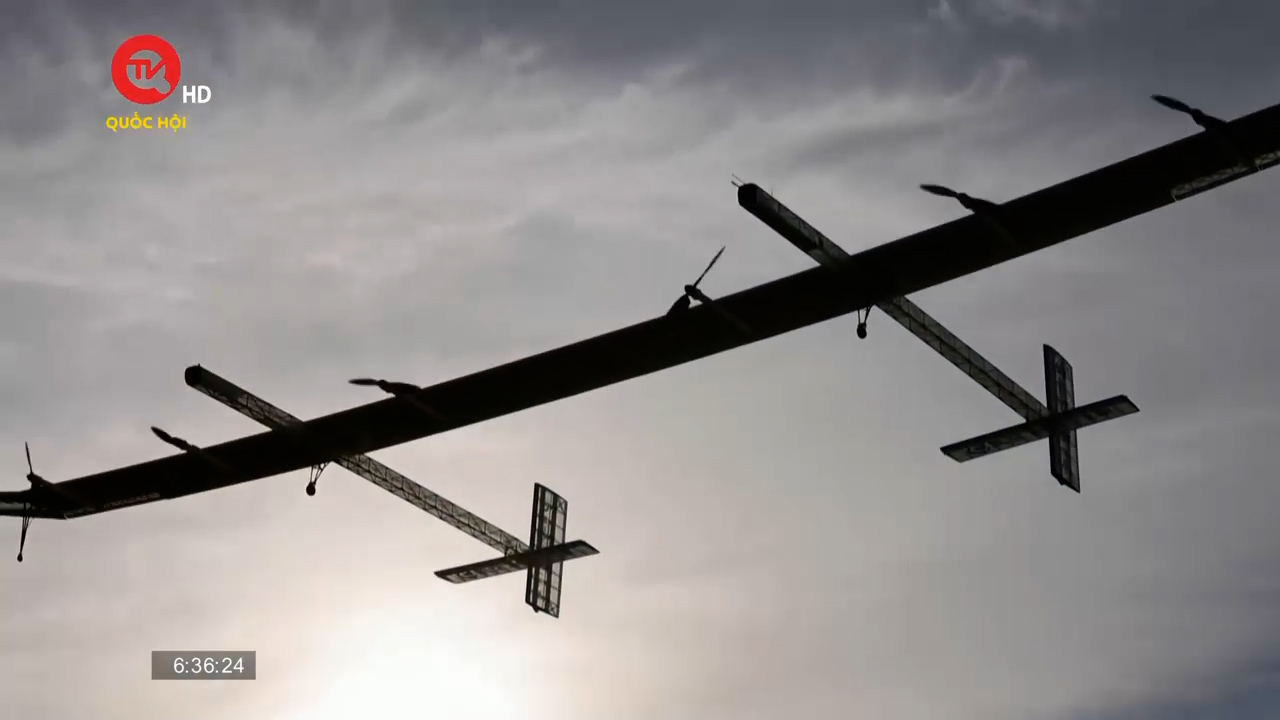 Trung Quốc thử thành công máy bay không người lái chạy bằng năng lượng Mặt Trời