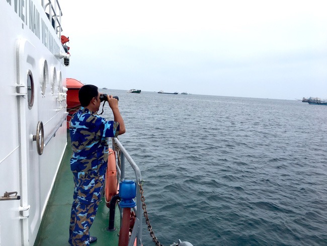 Bình Thuận: Thêm 5 thuyền viên được cứu sau 12 ngày mất tích