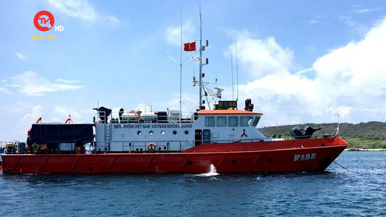 Bình Thuận đề nghị điều trực thăng tìm thuyền viên mất tích
