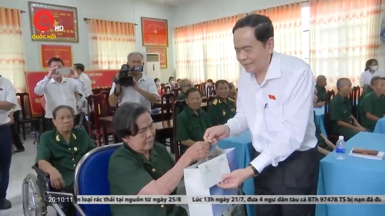 Phó Chủ tịch Thường trực Quốc hội Trần Thanh Mẫn thăm, tặng quà tại Vũng Tàu